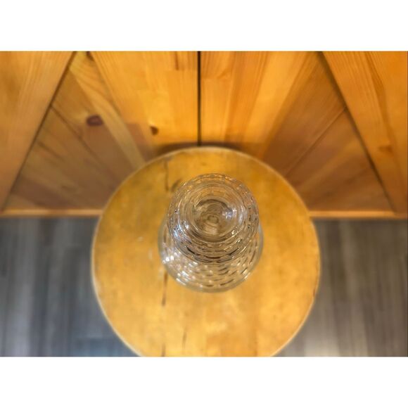 Vintage 1960s Clear Glass Decanter w/ Basket Weave Pattern (5575) - Picture 5 of 9